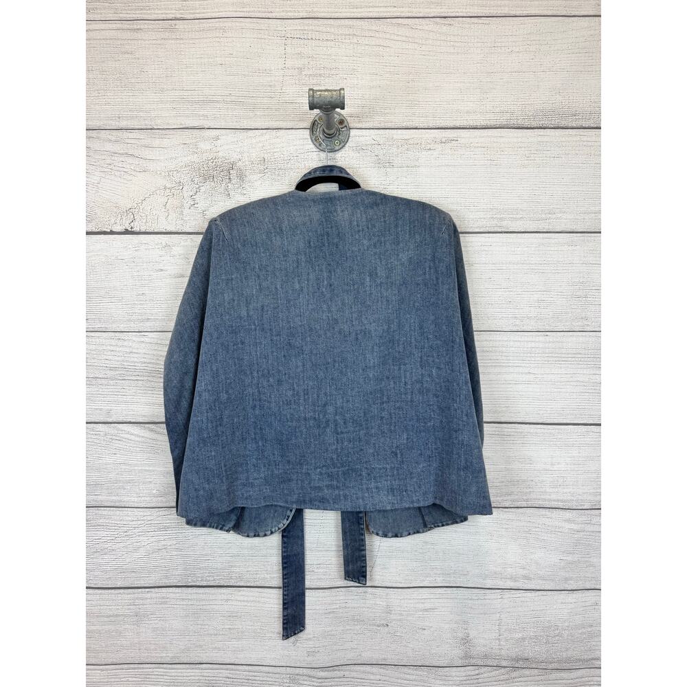 Flying Tomato Women's Denim Blue Capelet Jack Size Small - Picture 8 of 8